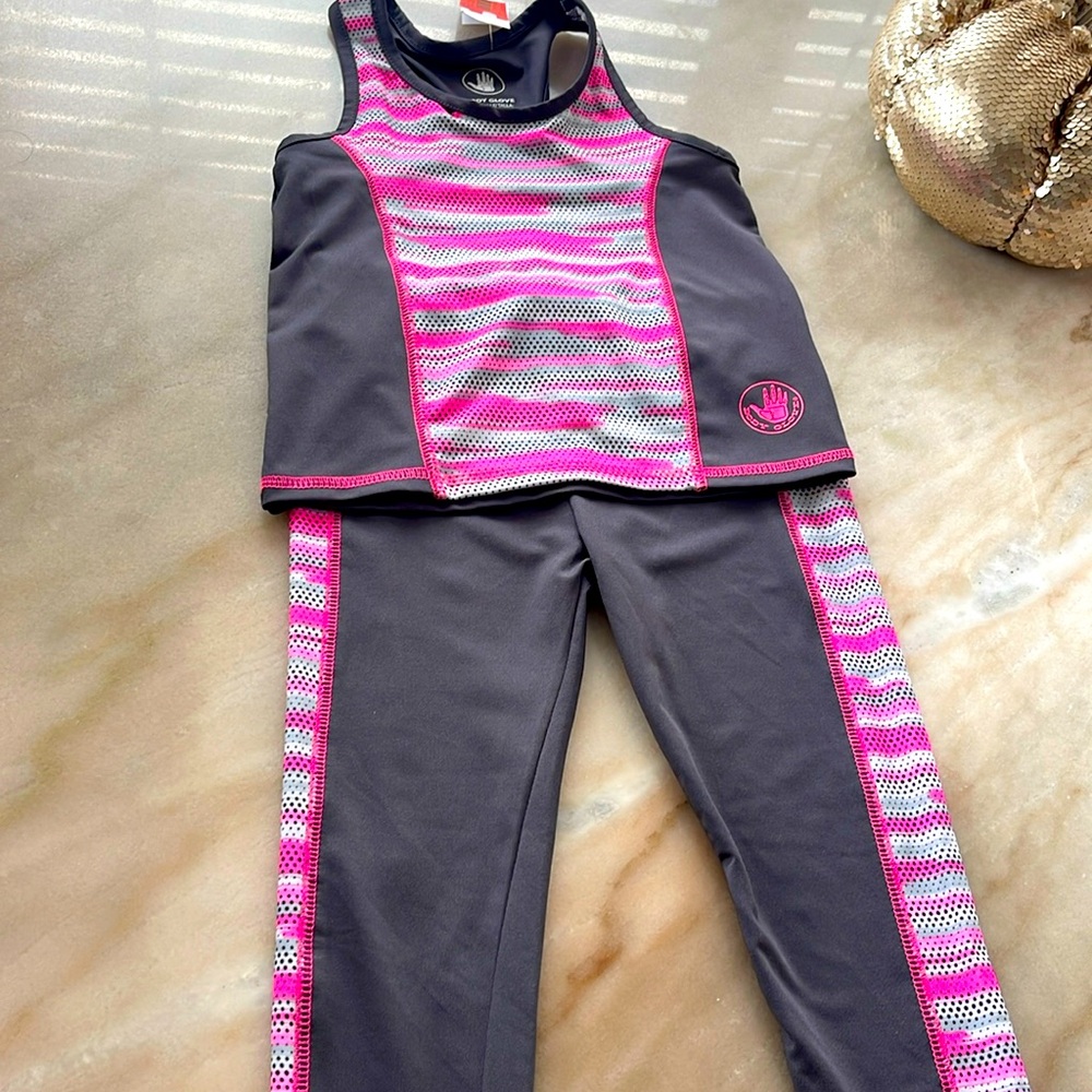 Girls activewear set